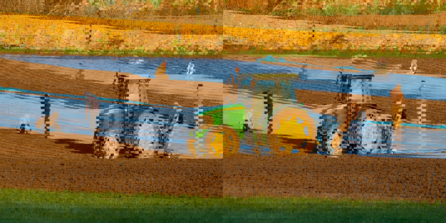 Travis Leery W 4Iyaerlve Unsplash